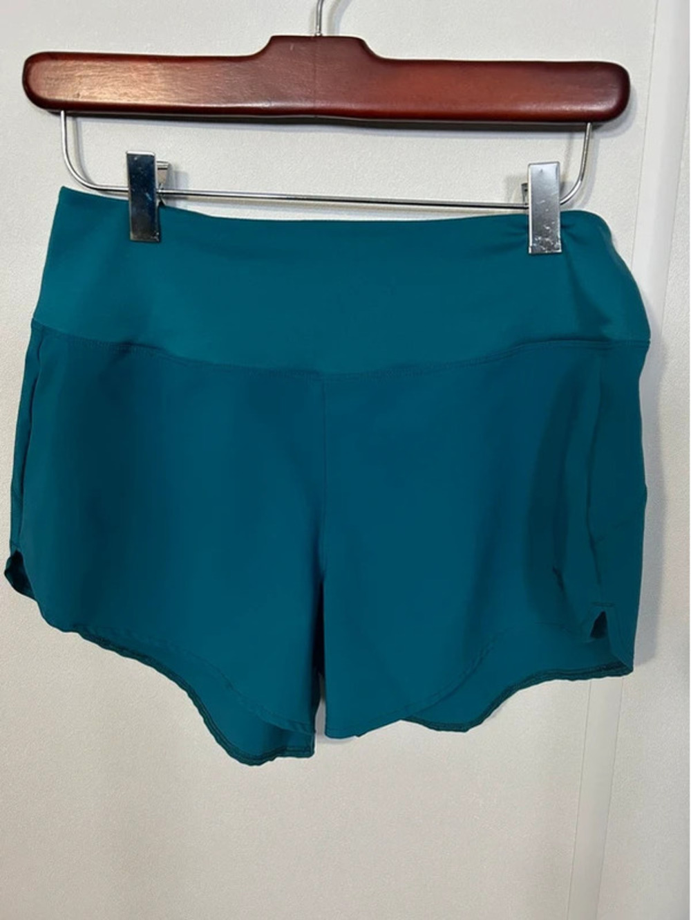 The North Face Women’s Running Athletic Shorts Teal Blue Size S